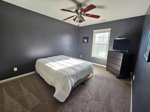 9475 Renaissance Dr, Saint John, IN 46373 photo 24