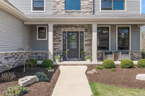 76 Larwick Cir, Valparaiso, IN 46385 photo 3