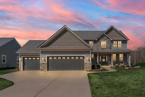 76 Larwick Cir, Valparaiso, IN 46385 photo 1