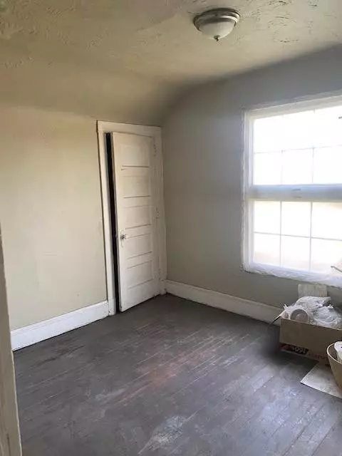 341 Buchanan St, Gary, IN 46402 photo 13