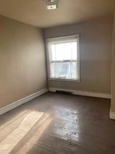 341 Buchanan St, Gary, IN 46402 photo 5