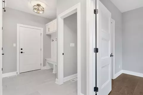 10029 Lilac, Saint John, IN 46373 photo 13