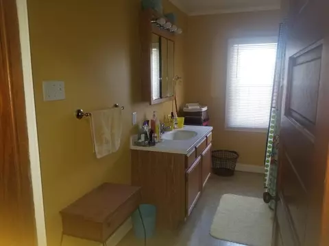 407 E Maple Ave, La Porte, IN 46350 photo 15
