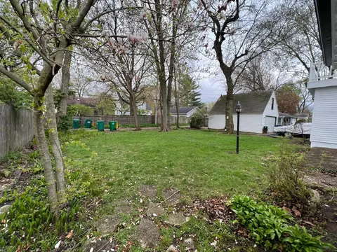 8411 Walnut Dr, Munster, IN 46321 photo 30