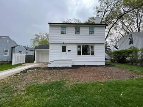 8411 Walnut Dr, Munster, IN 46321 photo 2