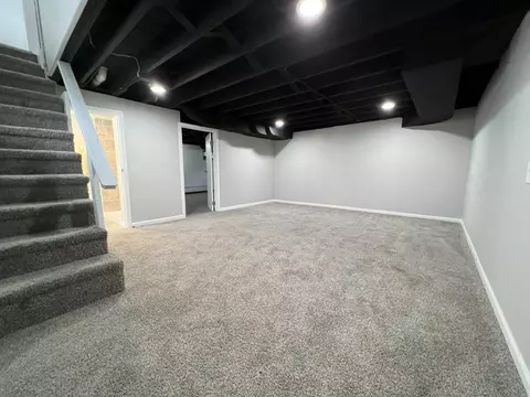 8411 Walnut Dr, Munster, IN 46321 photo 23