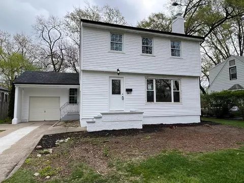 8411 Walnut Dr, Munster, IN 46321 photo 1