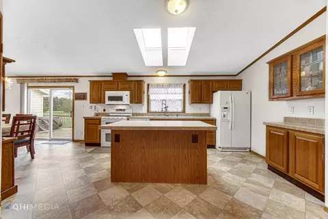 10094 N 500, Wheatfield, IN 46392 photo 5