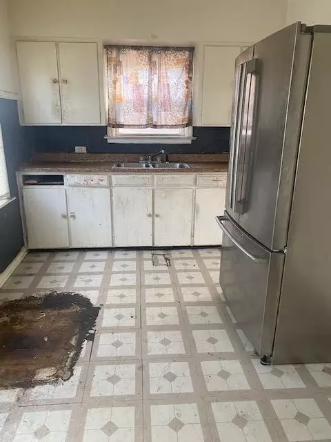 1357 Johnson St, Gary, IN 46407 photo 5