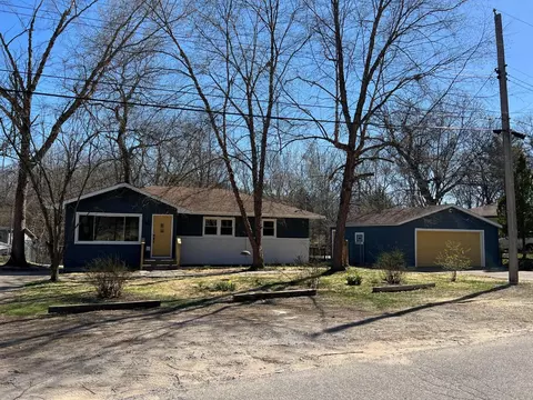 9015 Juniper Ave, Gary, IN 46403 photo 1
