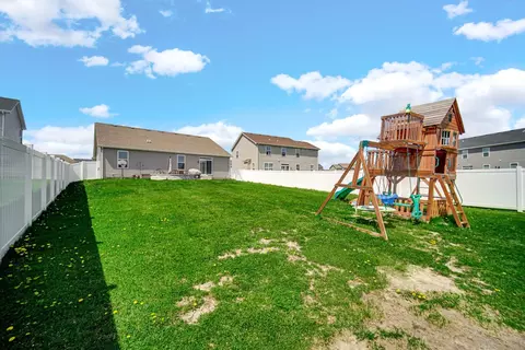 10443 Red Oak Dr, Saint John, IN 46373 photo 27