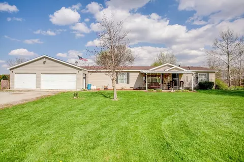4755 S 200, La Porte, IN 46350 photo 1