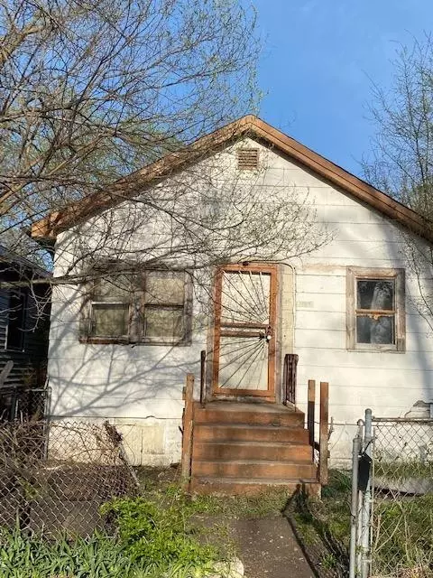 965 Lane St, Gary, IN 46404 photo 1
