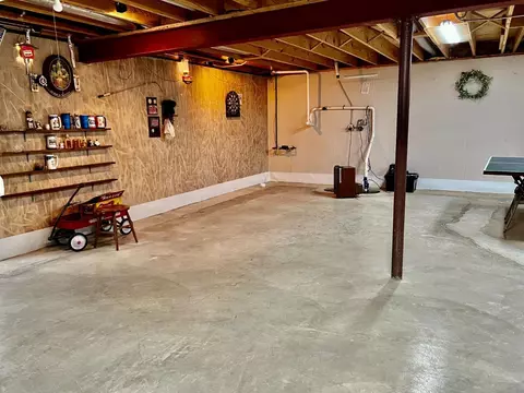 420 N Lillian St, Griffith, IN 46319 photo 31
