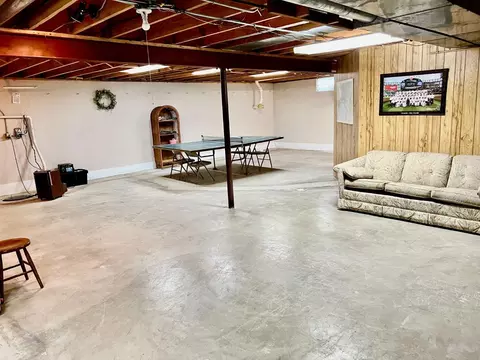 420 N Lillian St, Griffith, IN 46319 photo 30
