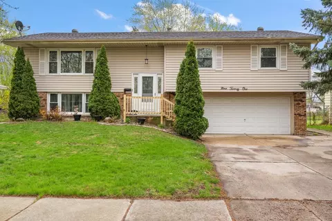 921 Harrison Pl, Dyer, IN 46311 photo 1