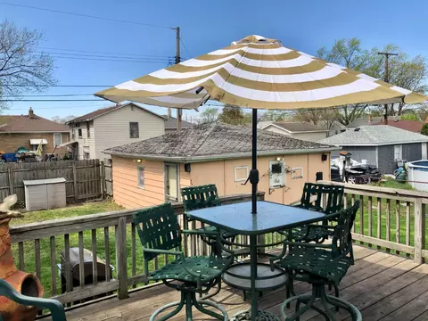 6522 Delaware Ave, Hammond, IN 46323 photo 2