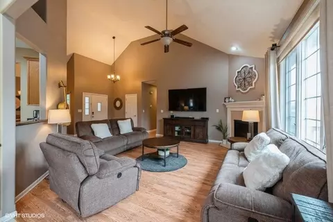 1305 E 112th Ave, Crown Point, IN 46307 photo 5