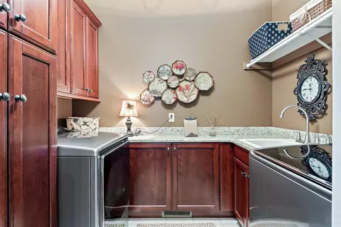 5711 E 105th Ln, Crown Point, IN 46307 photo 18
