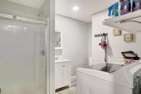 6484 N 500, Rolling Prairie, IN 46371 photo 12