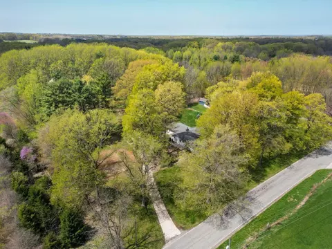 6484 N 500, Rolling Prairie, IN 46371 photo 24