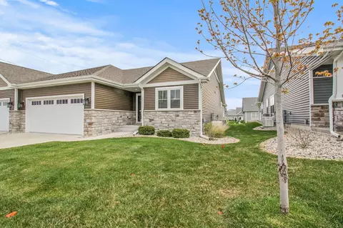 10307 Red Rock Pl, Dyer, IN 46311 photo 2