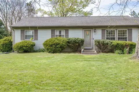 213 E Ludlow St, Rolling Prairie, IN 46371 photo 25