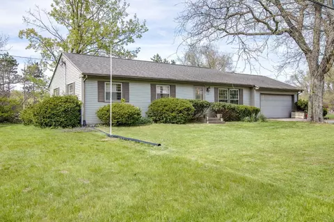 213 E Ludlow St, Rolling Prairie, IN 46371 photo 1