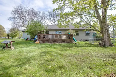 213 E Ludlow St, Rolling Prairie, IN 46371 photo 6