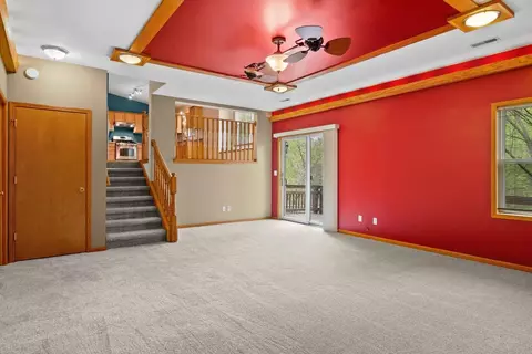 378 Spring View Ct, Porter, IN 46304 photo 8