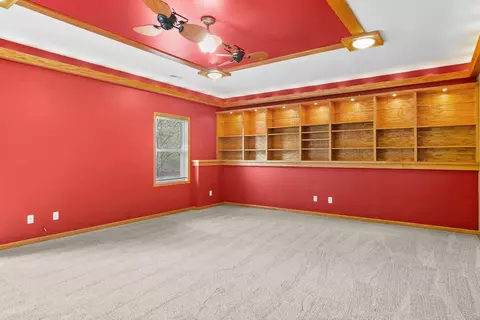 378 Spring View Ct, Porter, IN 46304 photo 9