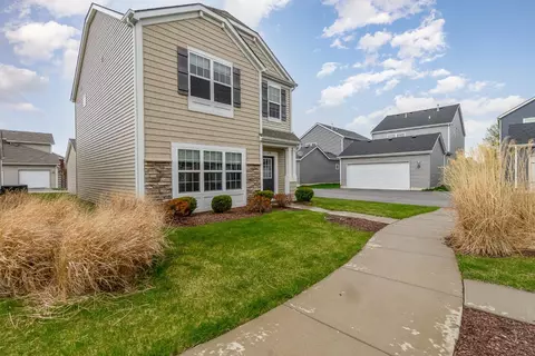 1079 E 115th Ln, Crown Point, IN 46307 photo 2