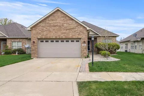7586 E 103rd Dr, Crown Point, IN 46307 photo 1