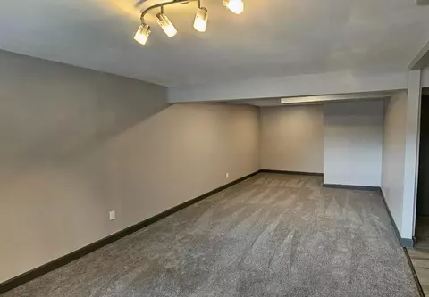 401 N Rush St, Gary, IN 46403 photo 6