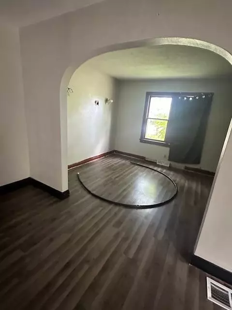 12110 S Burr St, Crown Point, IN 46307 photo 5