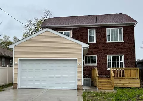 718 Arthur St, Gary, IN 46404 photo 2