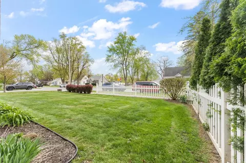 315 E Columbia Ave, Griffith, IN 46319 photo 10