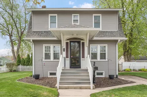 315 E Columbia Ave, Griffith, IN 46319 photo 5
