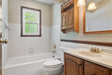 801 N Cline Ave, Griffith, IN 46319 photo 15