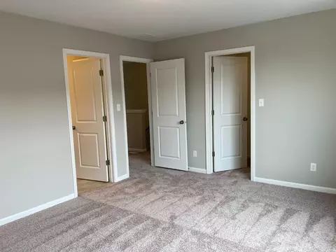11824 Kentucky St, Crown Point, IN 46307 photo 9