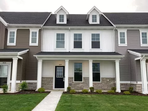 11824 Kentucky St, Crown Point, IN 46307 photo 1