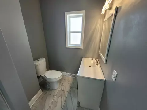 844 Polk St, Gary, IN 46402 photo 21