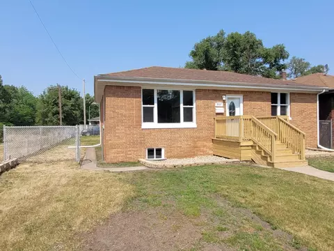 844 Polk St, Gary, IN 46402 photo 3