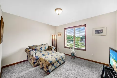 10216 Windfield Dr, Munster, IN 46321 photo 15
