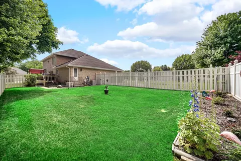 10216 Windfield Dr, Munster, IN 46321 photo 24