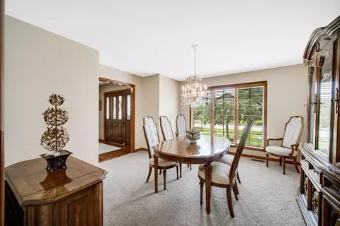 10216 Windfield Dr, Munster, IN 46321 photo 5