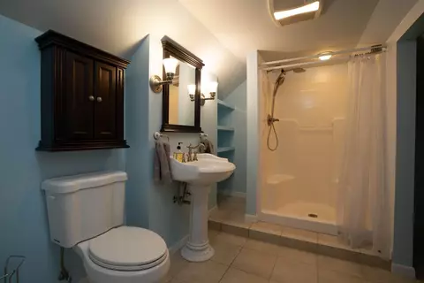 419 E Division St, De Motte, IN 46310 photo 32