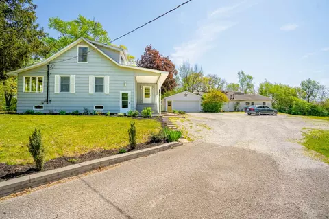 419 E Division St, De Motte, IN 46310 photo 39