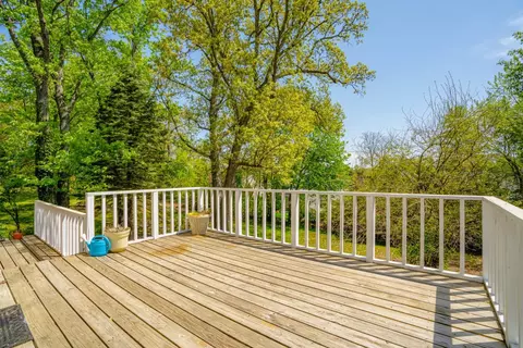 419 E Division St, De Motte, IN 46310 photo 36