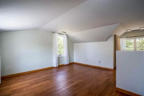 419 E Division St, De Motte, IN 46310 photo 31